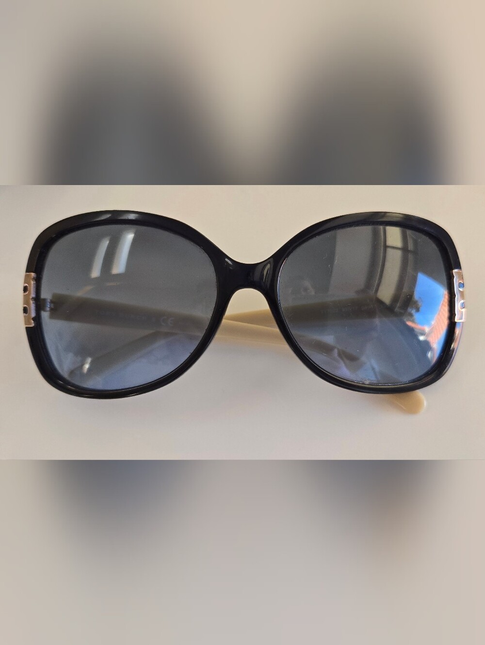Tory Burch Women's Black & Gold Sunglasses with Case